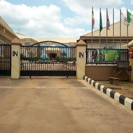 Mataan Hotel And Suites Ibadan Esterno foto