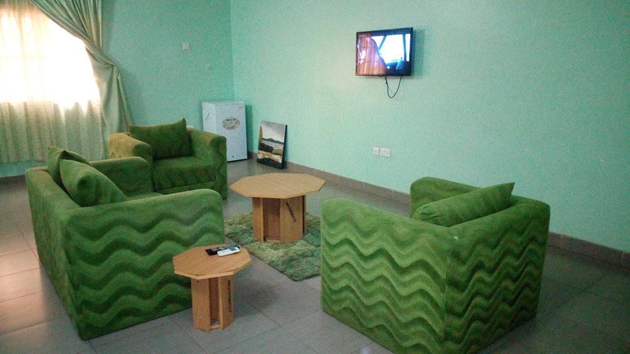 Mataan Hotel And Suites Ibadan Esterno foto