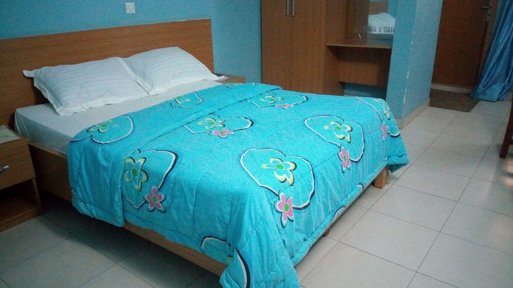 Mataan Hotel And Suites Ibadan Esterno foto